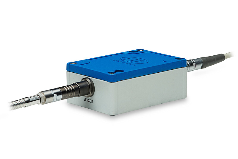 Contrôleur capacitif pour l’industrie avec sortie de tension